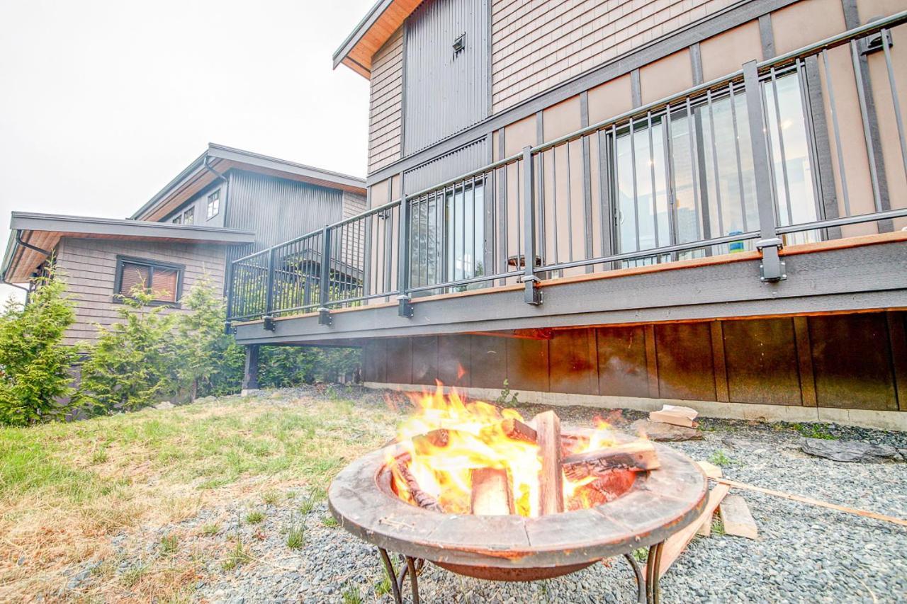 Port Renfrew Vacation Rentals Ruang foto