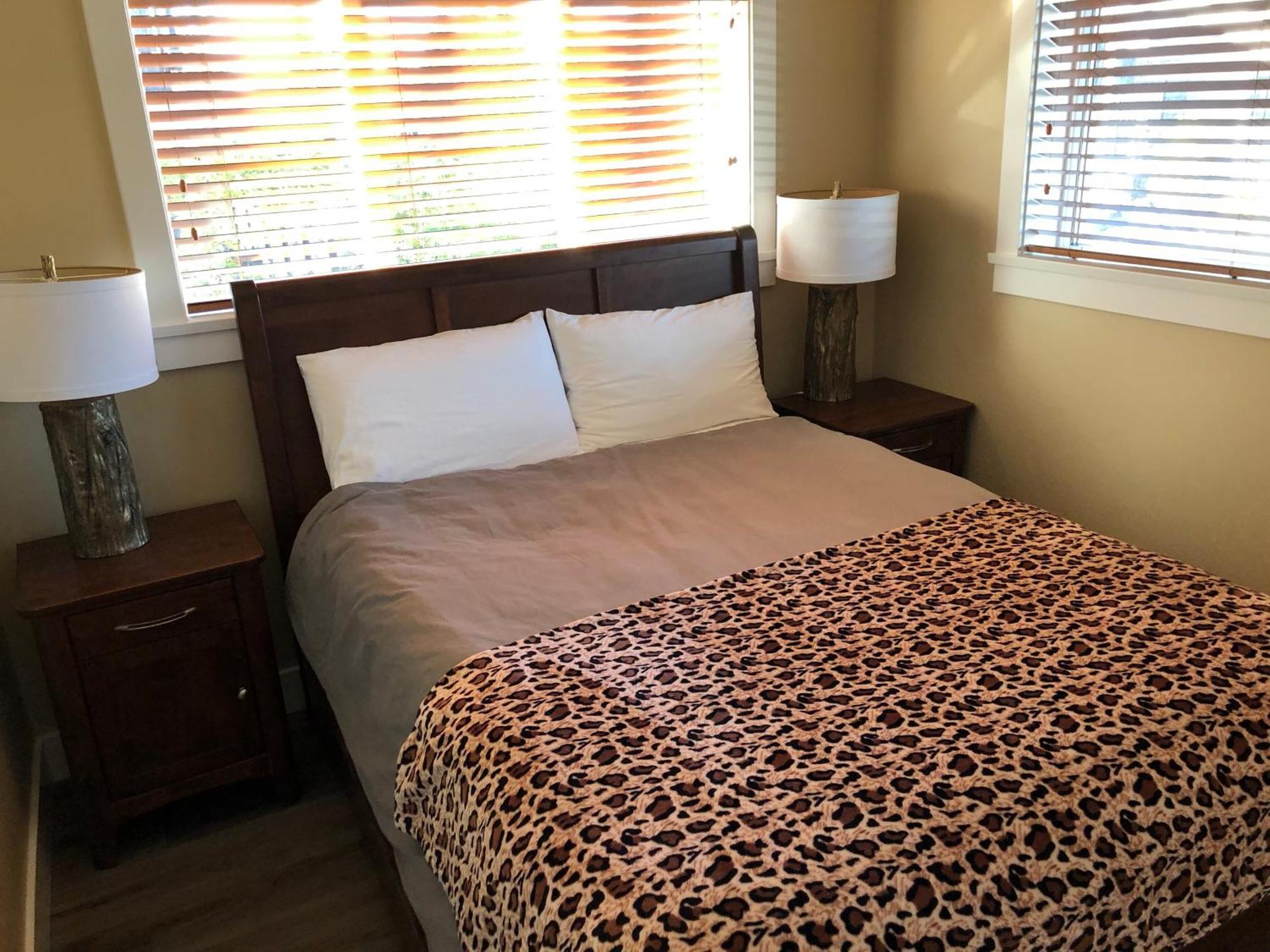 Port Renfrew Vacation Rentals Ruang foto